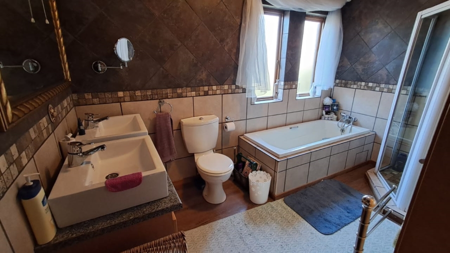 3 Bedroom Property for Sale in Vaal De Grace Nature Estate North West